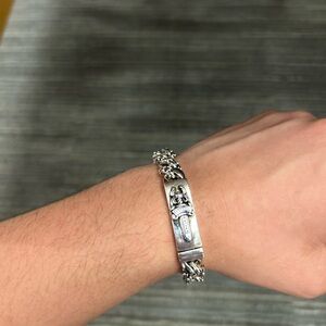 Elegant Silver Bracelet
